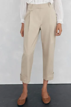 Pantalón bajo ajustable