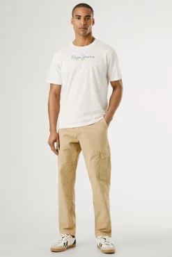Pantalón cargo regular tejido ligero.