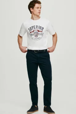 Pantalón chino