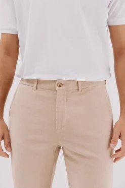 Pantalón chino pana