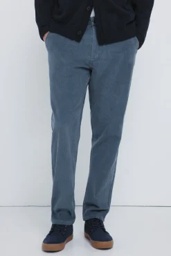 Pantalón chino pana lavada comfort slim fit