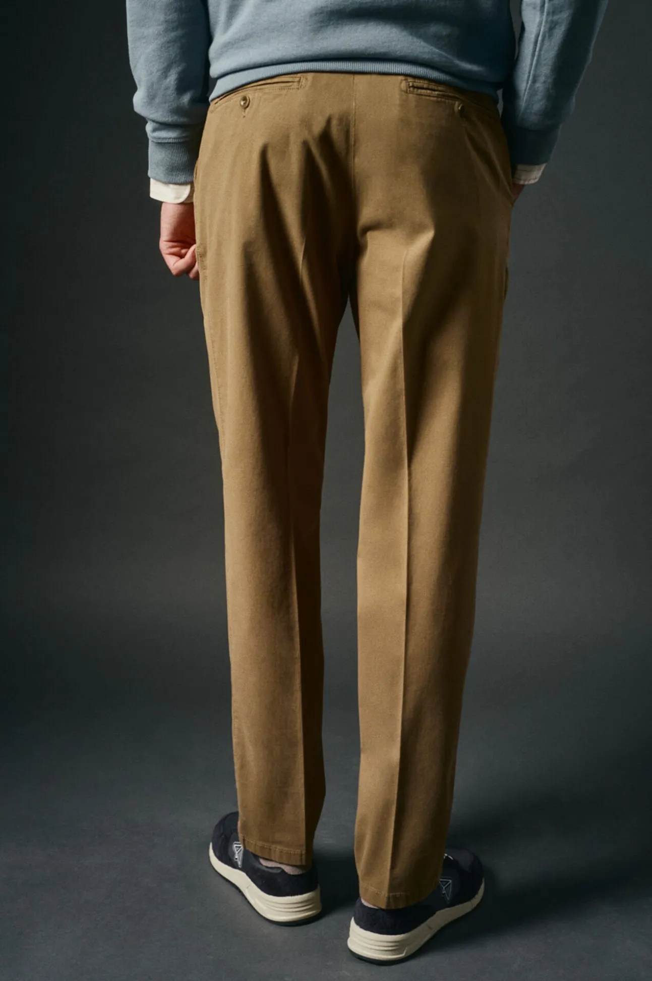 Pantalón chino pinzas