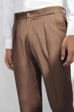 Pantalón chino pinzas regular fit