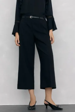 Pantalón culotte con cinturón