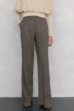 Pantalón flare