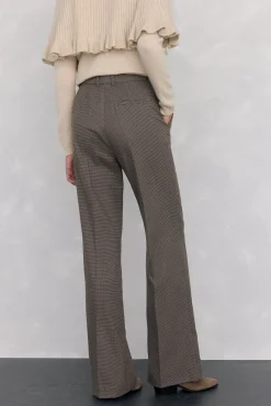 Pantalón flare