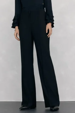 Pantalón flare