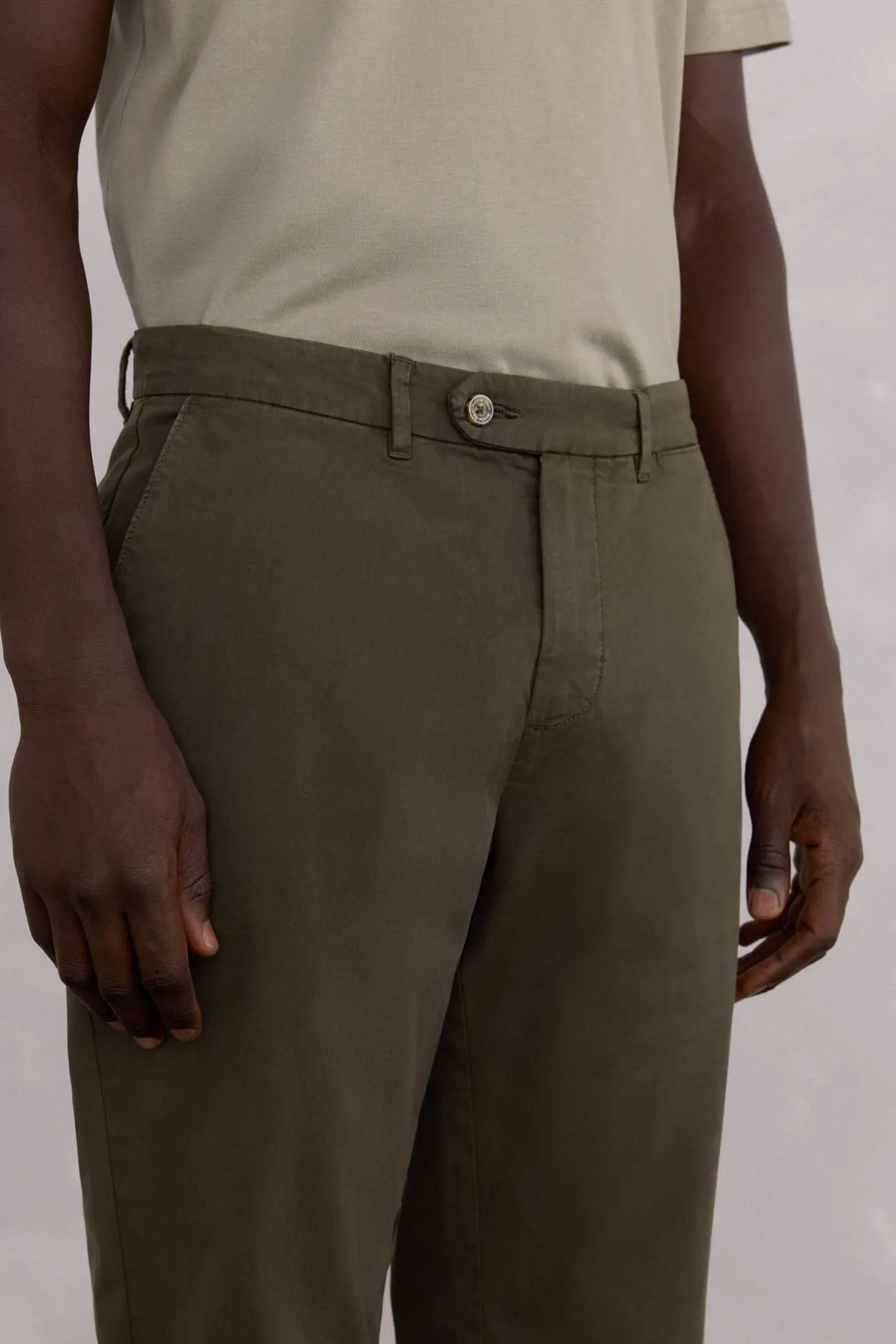 Pantalón premium chino regular fit