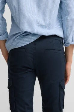 Pantalón sport cargo casual