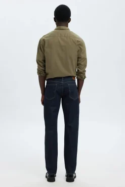 Pantalón vaquero Slim Fit.