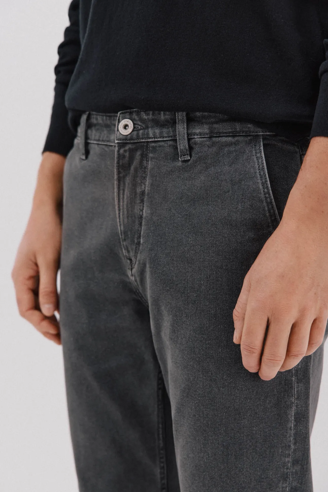 Pantalón vaquero tapered fit