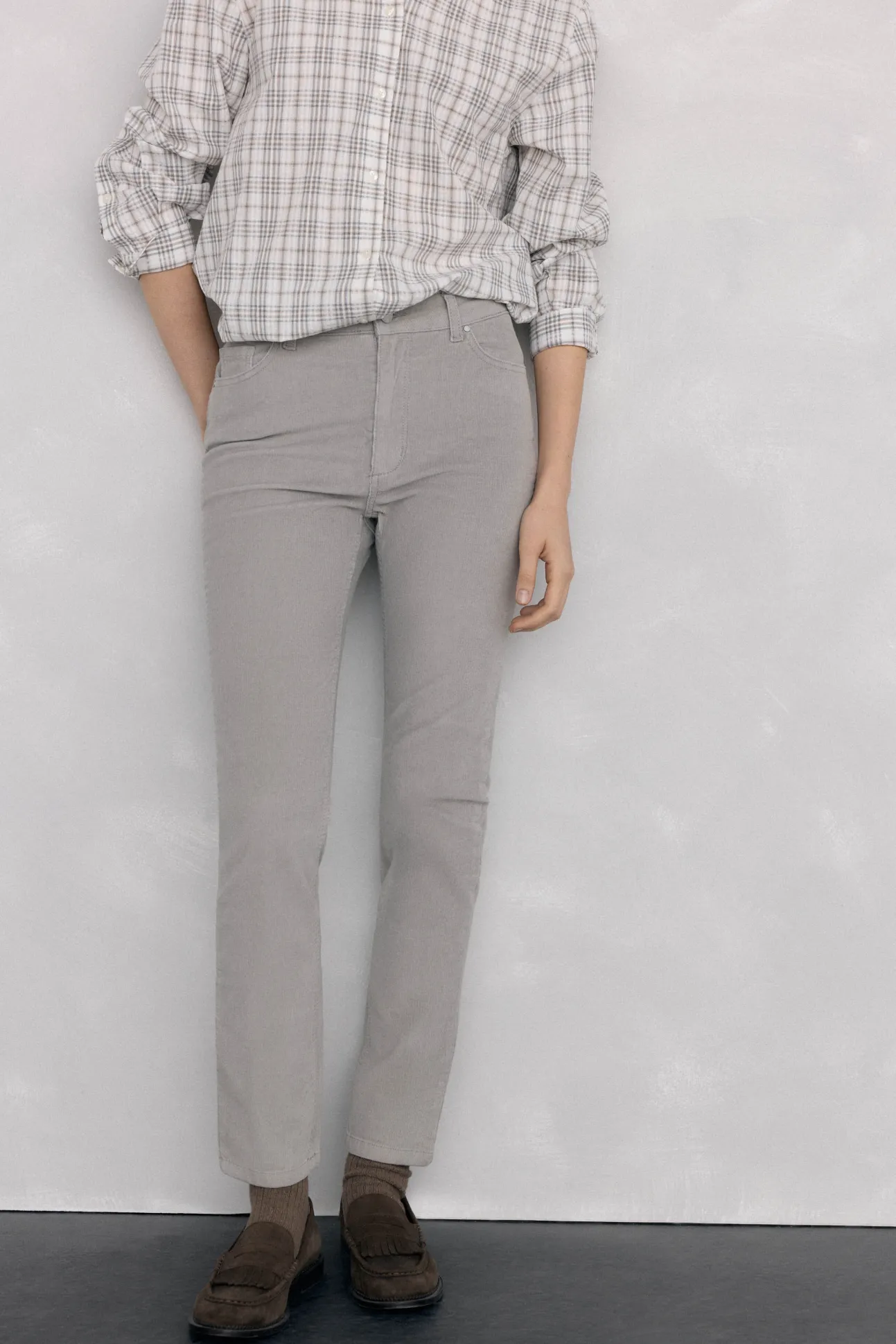 Pantalones pana push up