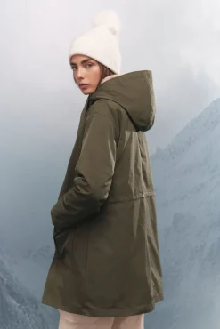 Parka capucha 2 en 1 repelente al agua