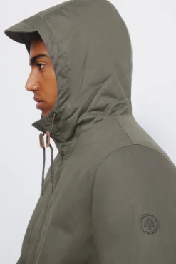 Parka corta acolchada