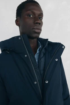 Parka corta capucha