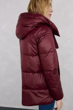 Parka corta capucha