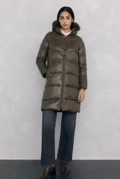 Parka larga capucha