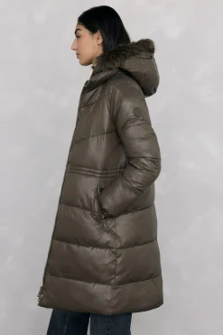 Parka larga capucha