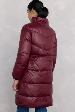 Parka larga capucha