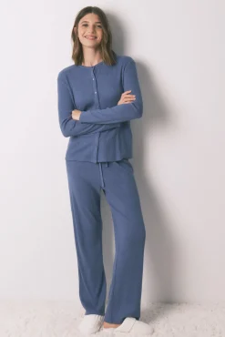 Pijama largo canalé efecto brillo azul