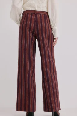 Pippa. Pantalón a rayas