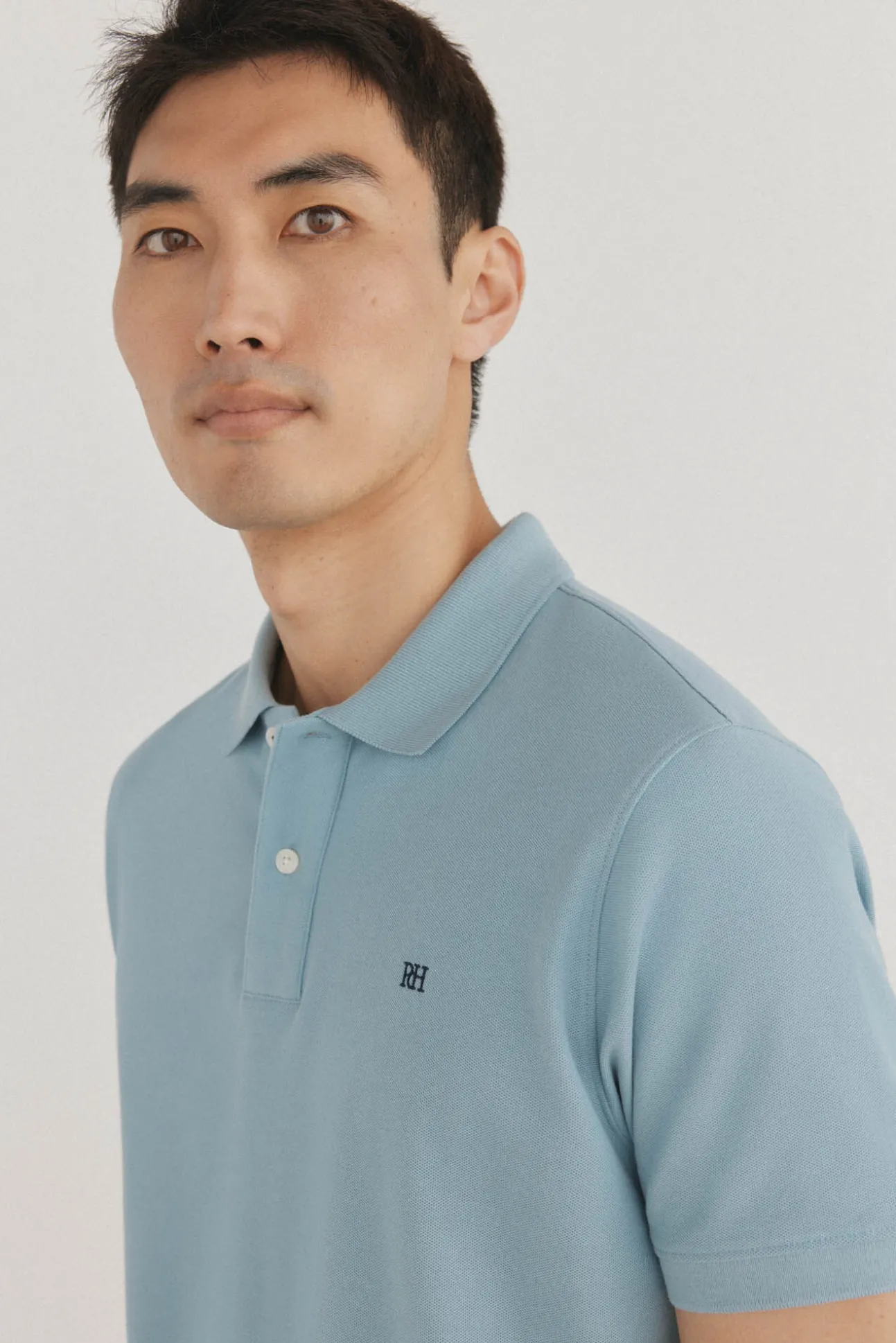 Polo básico piqué regular