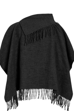 Poncho con flecos