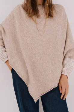 Poncho tacto suave