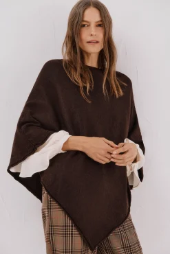 Poncho tacto suave