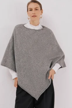 Poncho tacto suave