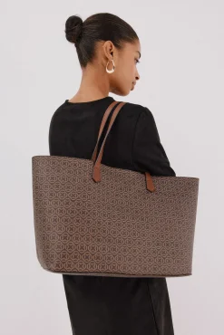 Shopper monogram