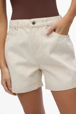 Short denim