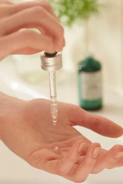 Solución Diaria Antiimperfecciones Árbol de Té 50ml
