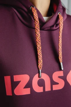 Sudadera con capucha ajustable