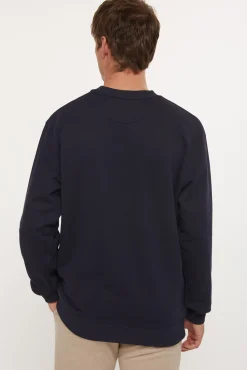 Sudadera con escudo y cuello redondo