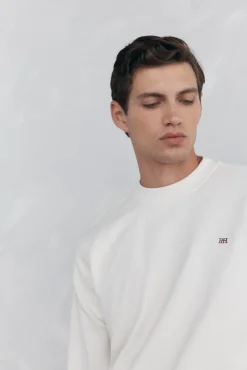 Sudadera cuello caja