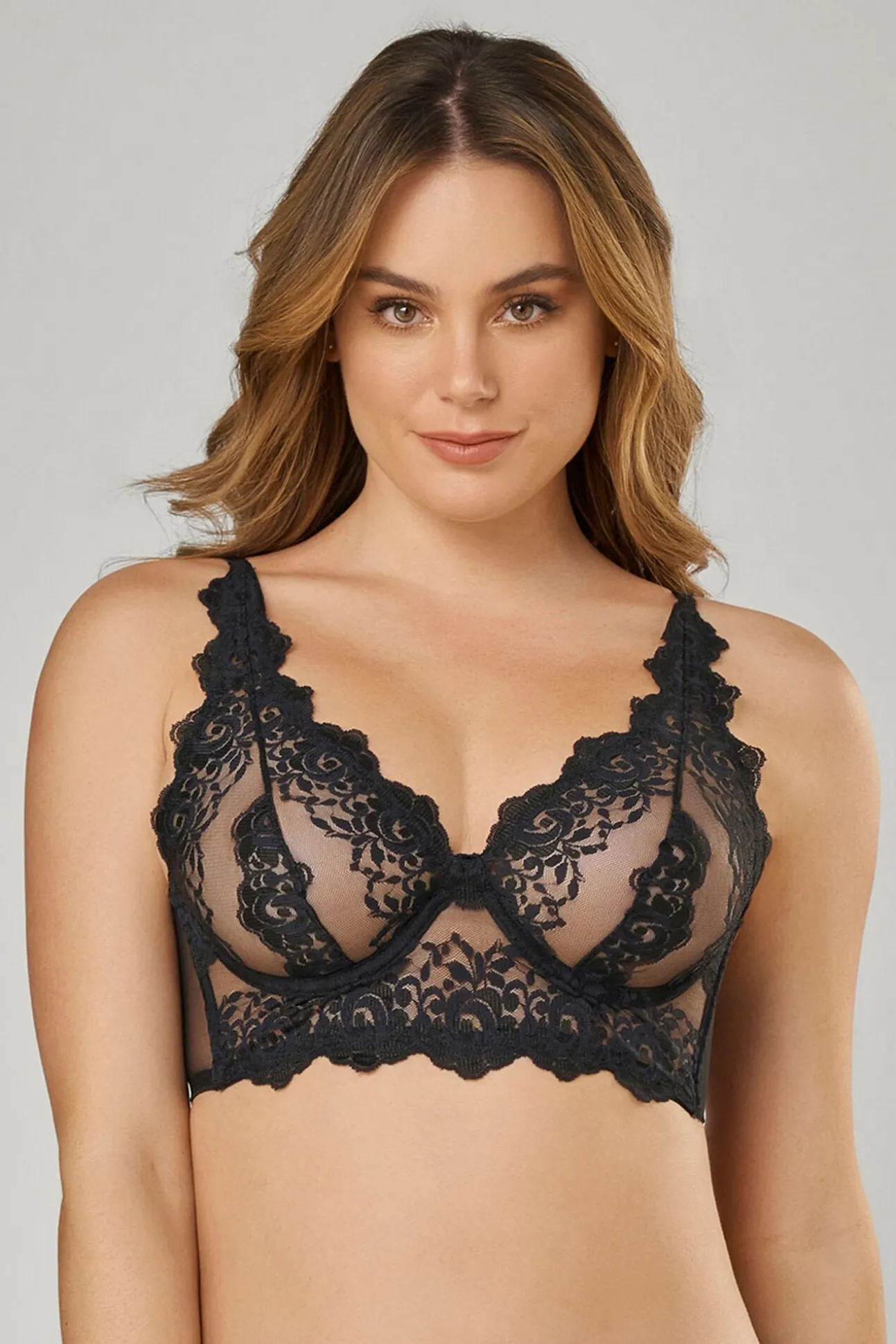 Sujetador tipo bralette en encaje y transparencias