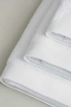Toalla baño wonder 550g rizo americano blanco 150x100