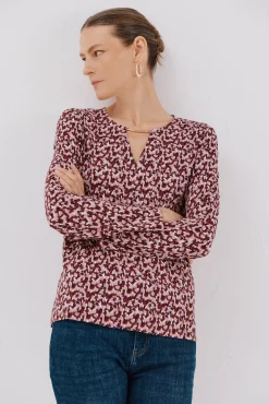Top pieza dorada escote