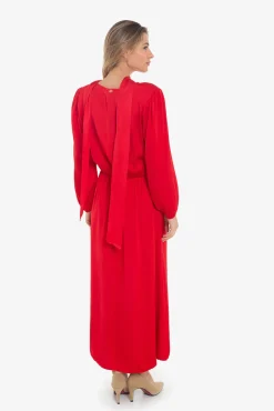 Vestido con drapeado