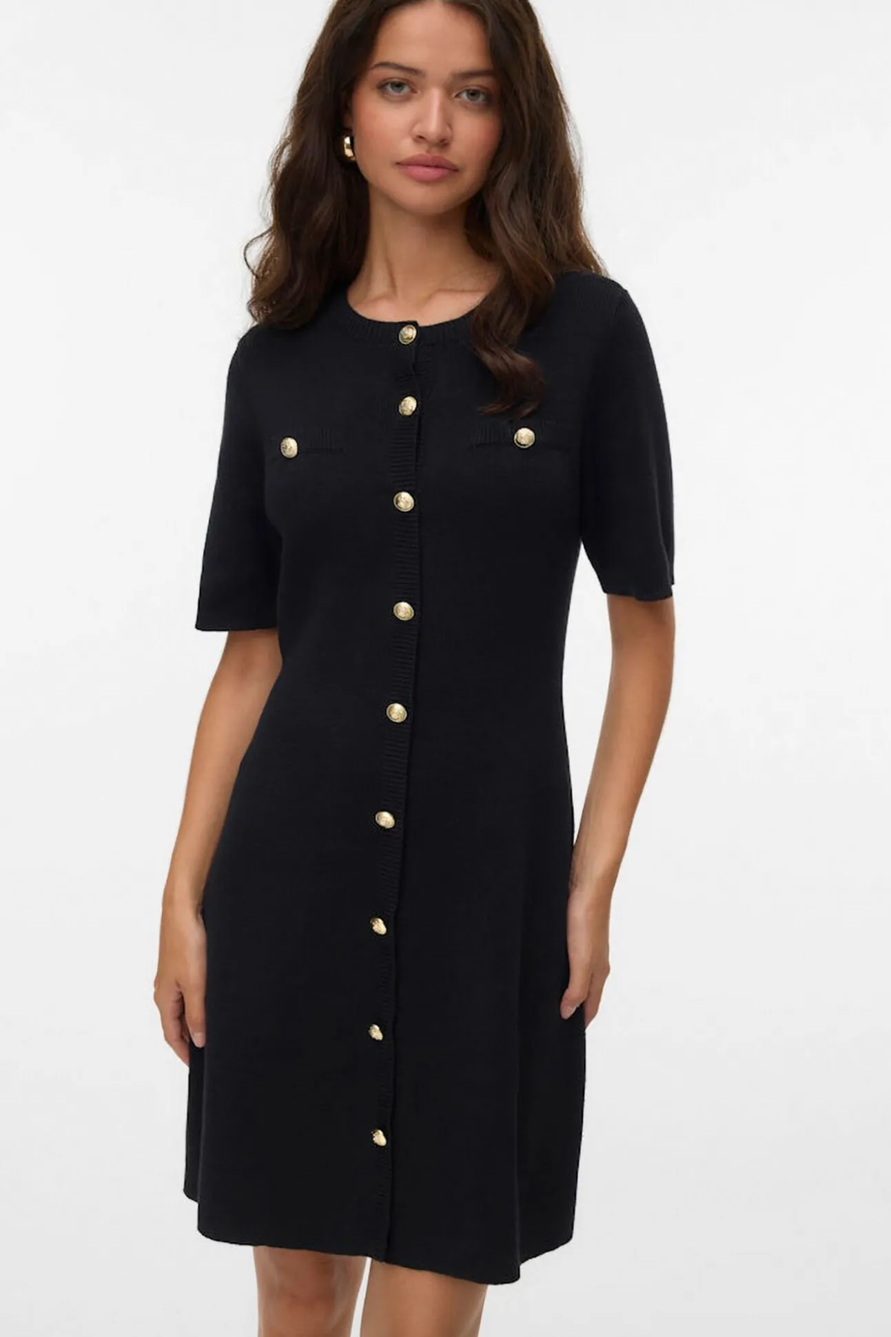Vestido corto de punto y botones dorados