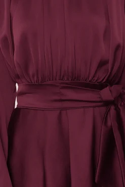 Vestido de satén