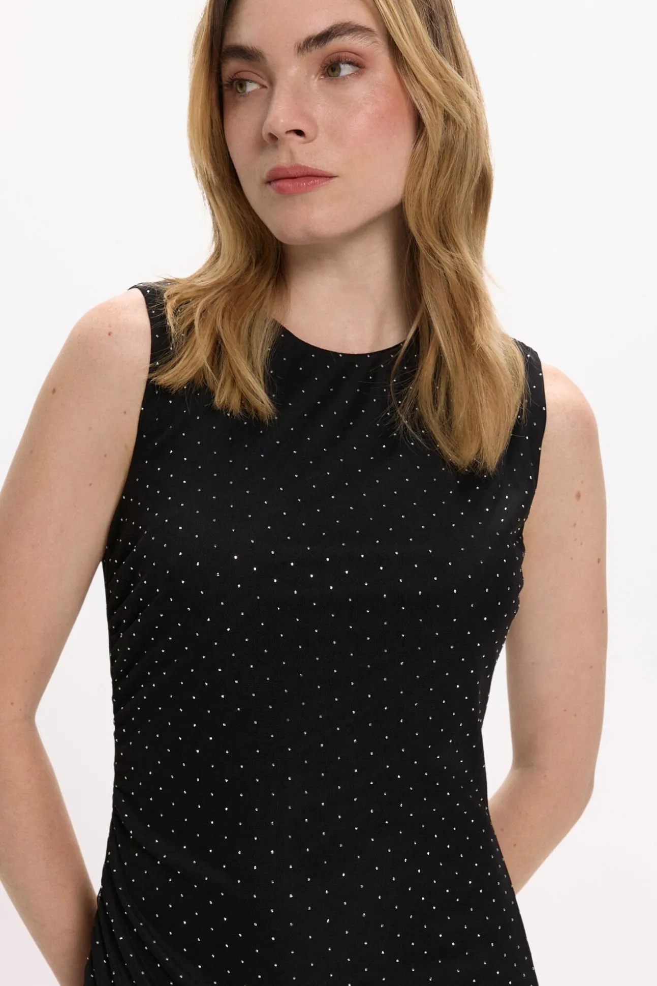 Vestido midi con brillos