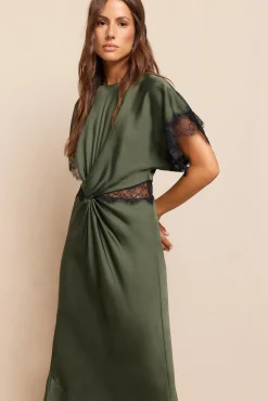 Vestido Satinado