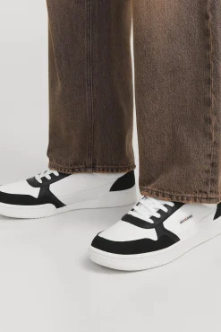 Zapatilla básica