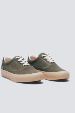 Zapatilla básica casual