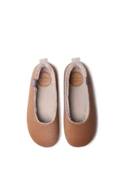 Zapatilla Cerrada Plana Para Mujer