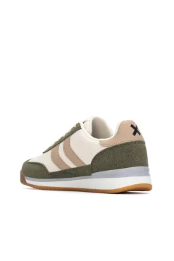 Zapatilla de mujer