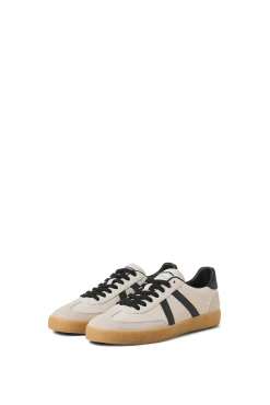 Zapatilla deportiva retro