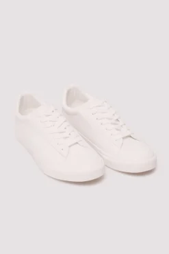 Zapatilla monocolor básica